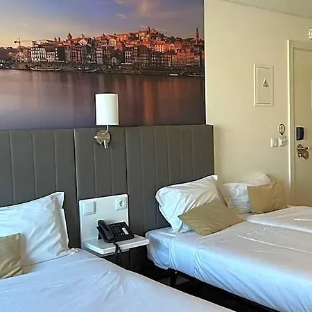Otel Interface Trindade By Kavia