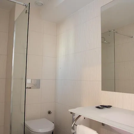 Interface Trindade By Kavia Otel Porto