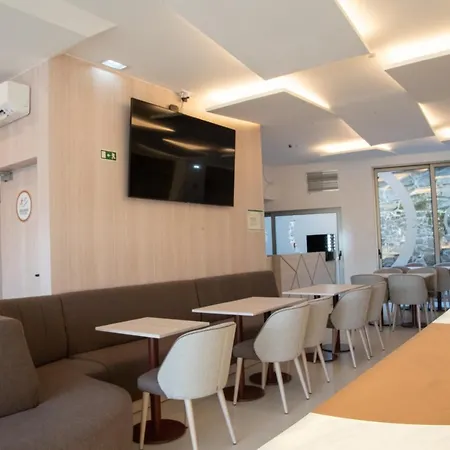 Interface Trindade By Kavia Hotel