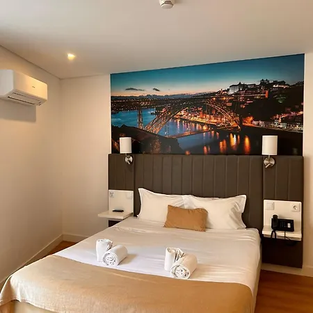 Interface Trindade By Kavia Otel 2*